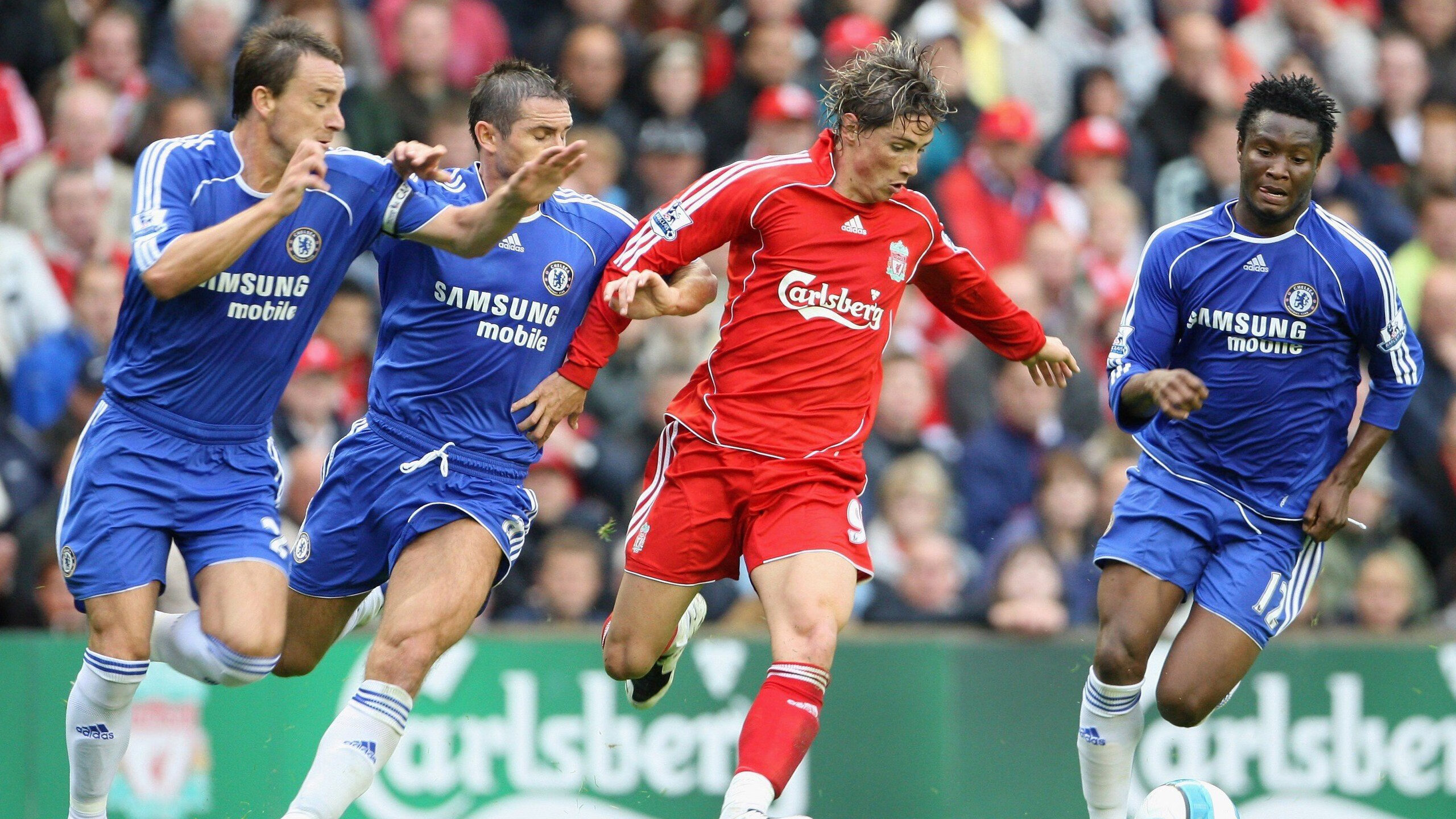 开云·体育官方网站入口-法国队冲刺阶段展现爆发力，法国队进攻